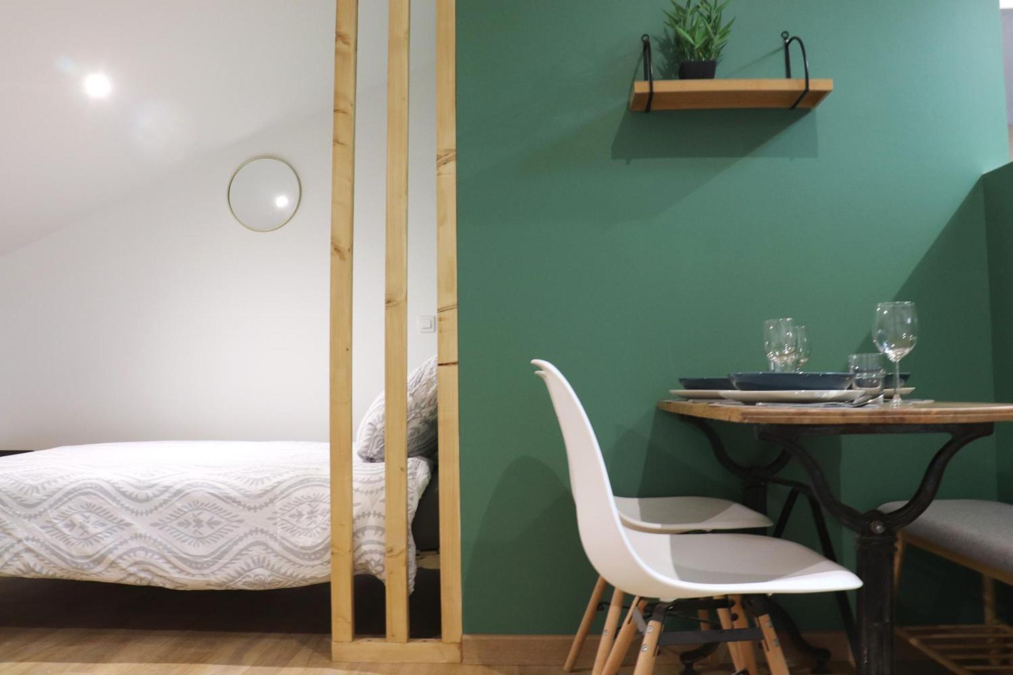 Superbes Appartements Modernes Et Neufs Bagnols-sur-Cèze Екстериор снимка